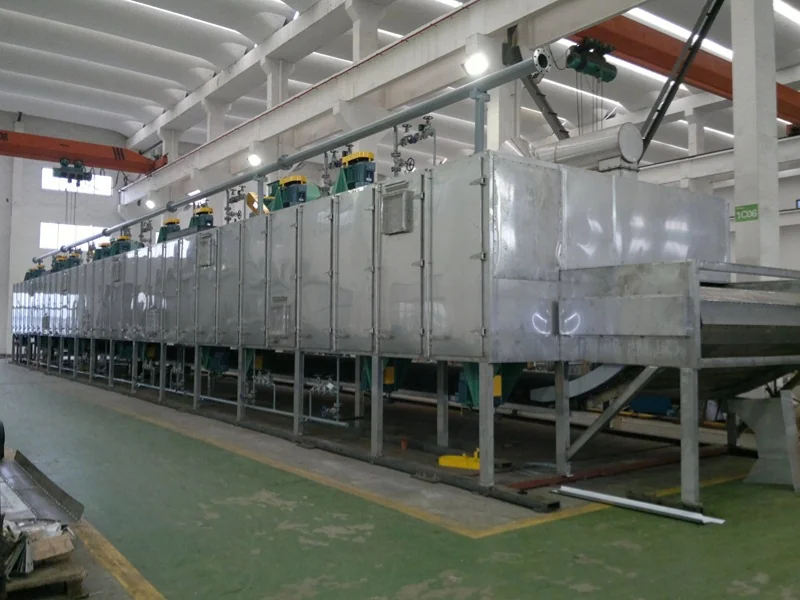 Conveyor belt drying system